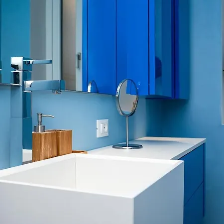 5min Dalle Due Torri, Di Design 2 Apartment *