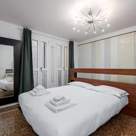 5min Dalle Due Torri, Di Design 2 *